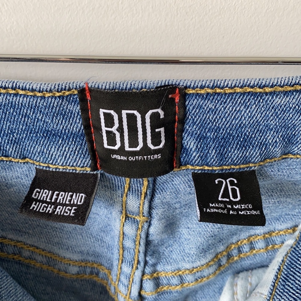 BDG High Rise Girlfriend High Rise Jeans Medium Wash Jeans - Picture 6 of 6